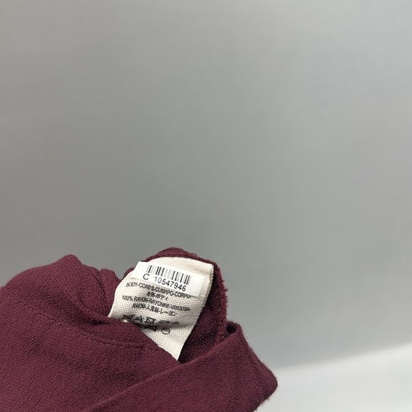 Free People Crop Top Cropped Long Sleeve Blouse V Neck Crepe Boho Maroon Size XS - Picture 9 of 9